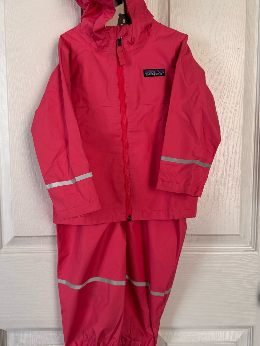 Patagonia Kids Hot Pink Hooded Rain Jacket and Bib Set